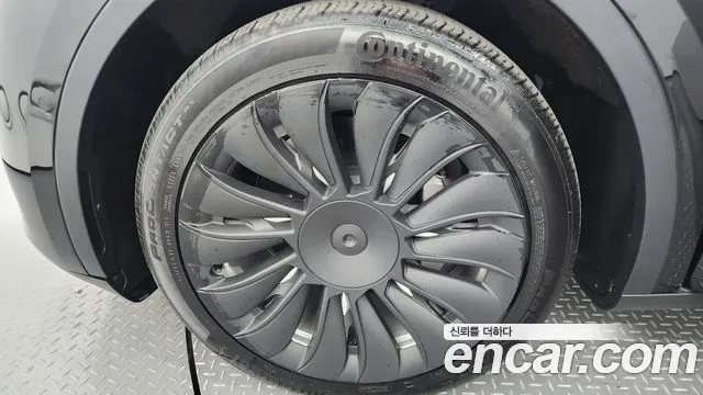 Tesla Model Y id 2676940 из Кореи 15