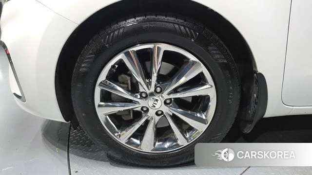 Kia The New Carnival id 4615204 из Кореи 15
