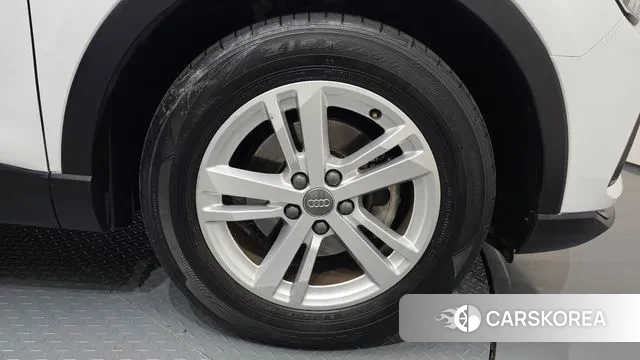 Audi Q3 (F3) id 3463949 из Кореи 15