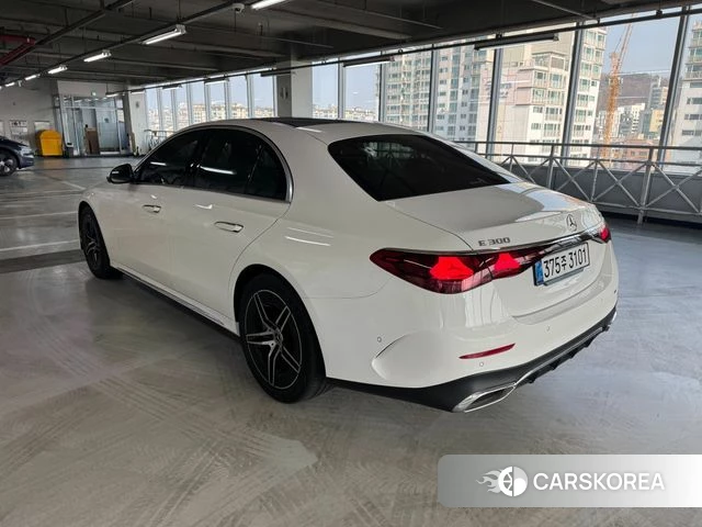 Mercedes-Benz E-Class W214 id 4193967 из Кореи 15