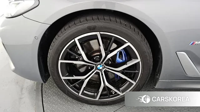 BMW 5 Series (G30) id 3036725 из Кореи 15