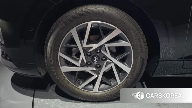 Hyundai Grandeur Hybrid (GN7) id 2988904 из Кореи 15