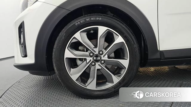 Kia Stonic id 4899935 из Кореи 25