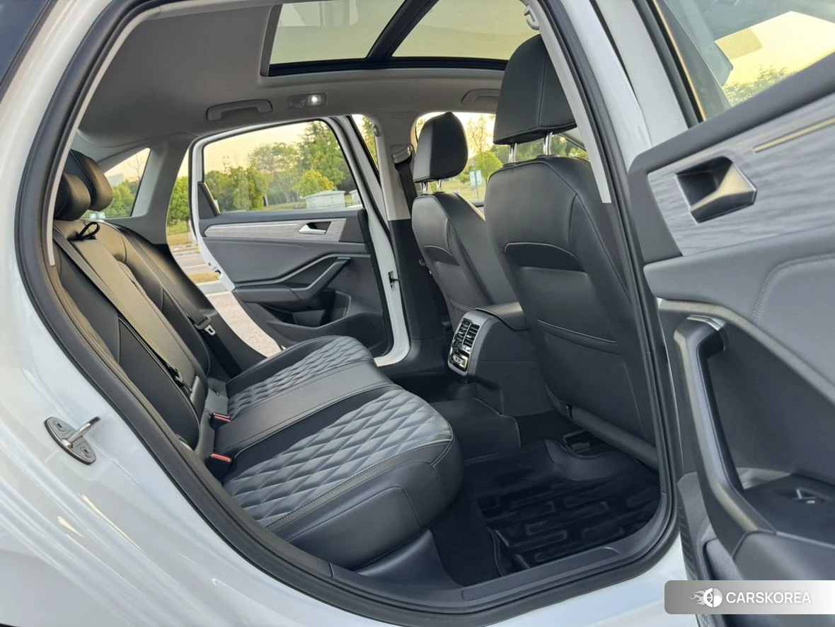 Volkswagen Sagitar id 4486417 из Китая 11