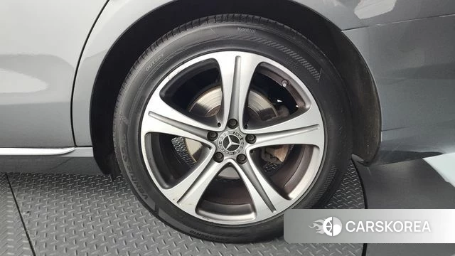 Mercedes-Benz E-Class W213 id 3834542 из Кореи 15