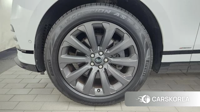 Land Rover Range Rover Velar id 4596502 из Кореи 27