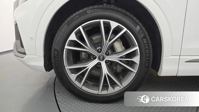 Audi Q8 (4M) id 4324338 из Кореи 15