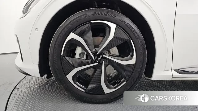 Kia EV6 id 3534881 из Кореи 15