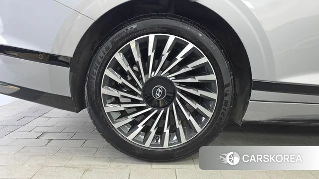 Hyundai Grandeur Hybrid (GN7) id 4560976 из Кореи 33