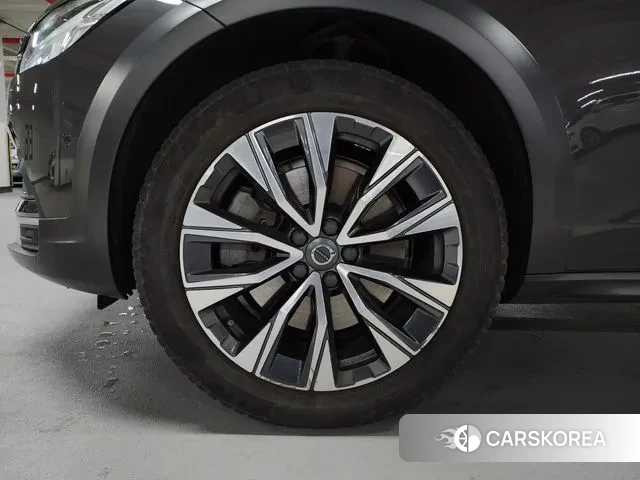 Volvo V90 Cross-Country id 3407130 из Кореи 15