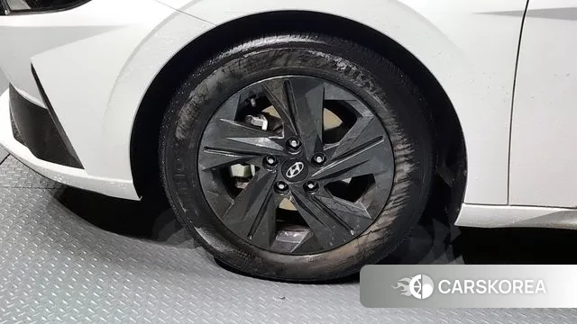 Hyundai Avante Hybrid (CN7) id 3512969 из Кореи 15