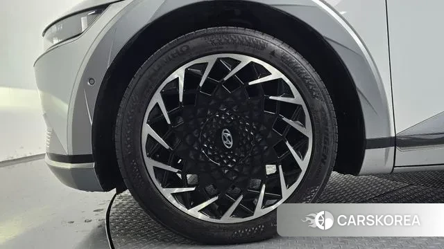 Hyundai Ionic 5 id 3572835 из Кореи 15