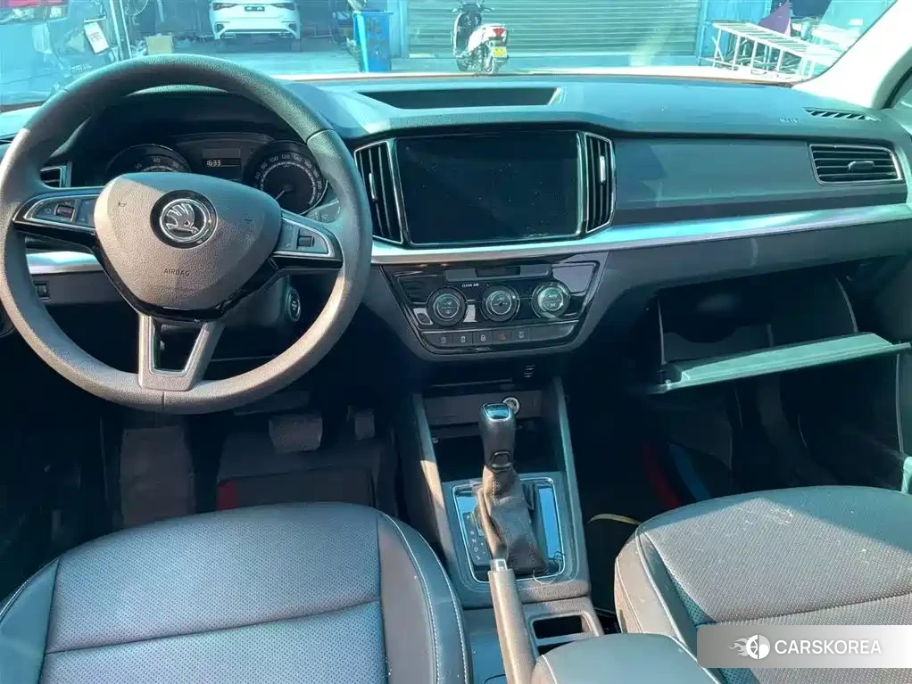 Skoda Komick 2024 Белый из Китая, фото 6