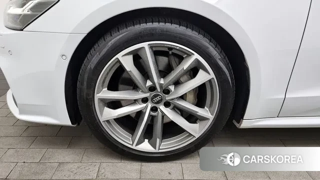 Audi A7 (4K) id 3468880 из Кореи 15