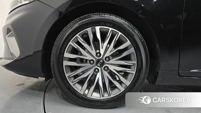 Kia K7 Premier Hybrid id 4793996 из Кореи 27
