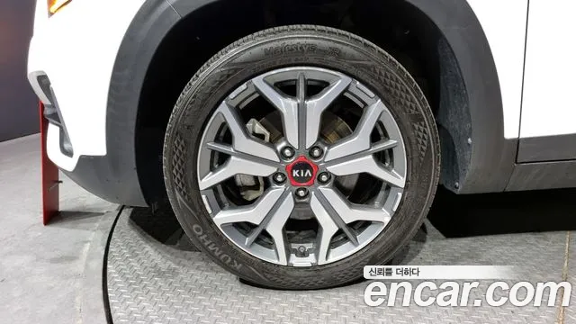 Kia Seltos id 2712196 из Кореи 15