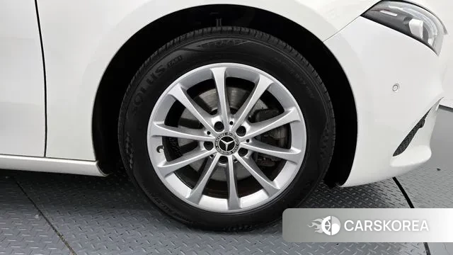 Mercedes-Benz A-Class W177 id 3379667 из Кореи 15