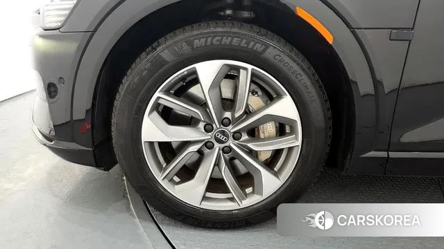 Audi e-Tron id 3787984 из Кореи 15