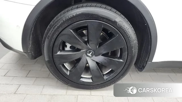 Tesla Model Y id 3054046 из Кореи 15