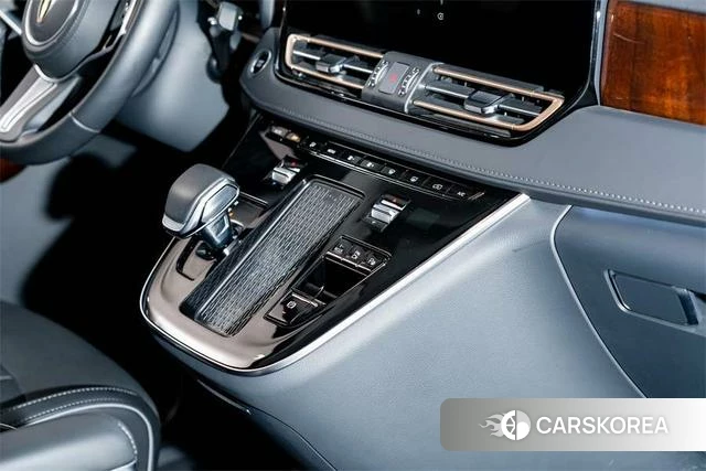 Red flag HQ9 PHEV id 3857698 из Китая 26