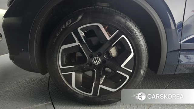 Volkswagen Touareg 3rd generation id 3864065 из Кореи 15