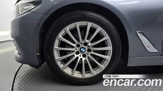 BMW 5 Series (G30) id 2705091 из Кореи 15