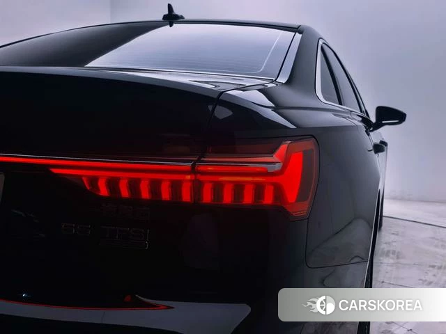 Audi A6L id 4298522 из Китая 23