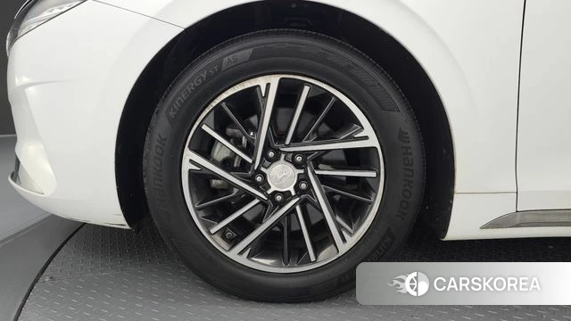 Hyundai The New Grandeur IG id 4864137 из Кореи 28