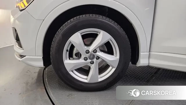 Audi Q3 (F3) id 3355969 из Кореи 15