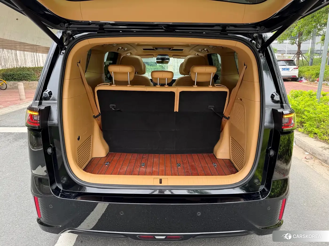 Lantu Automobile Lantu Dreamer id 4577726 из Китая 25