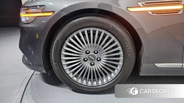 Genesis G90 id 3844768 из Кореи 15