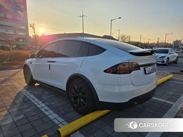 Tesla Model X id 3487386 из Кореи 8