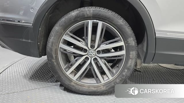Volkswagen Tiguan Allspace id 4625393 из Кореи 29