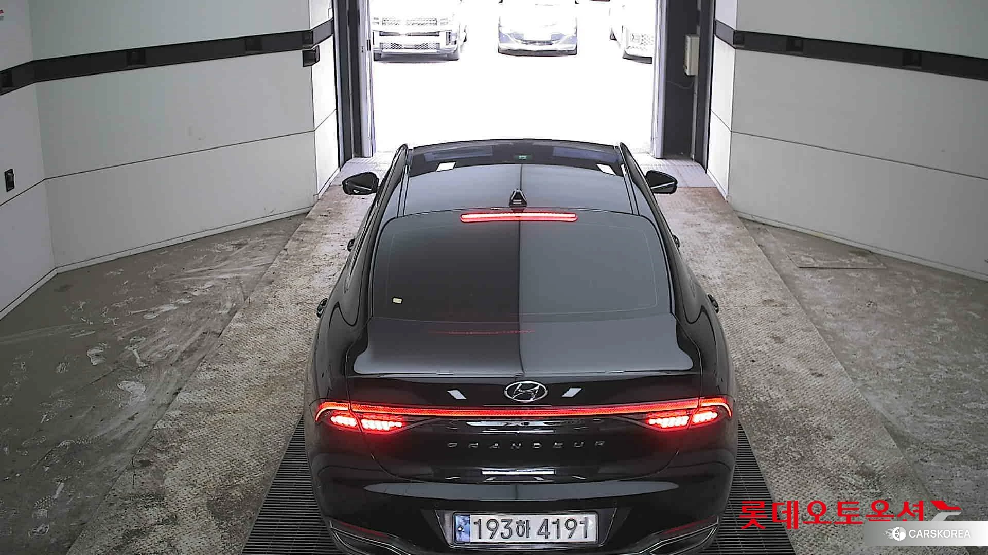 Hyundai Grandeur Hybrid id 3888362 из Кореи 32