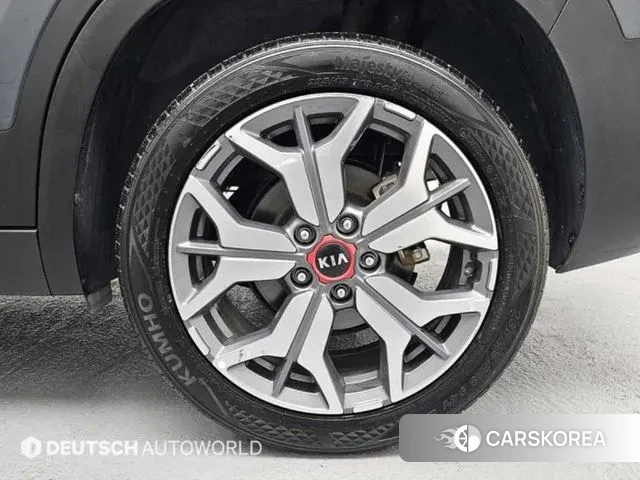 Kia Seltos id 3433915 из Кореи 15