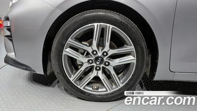 Kia Come New K3 id 2687571 из Кореи 15