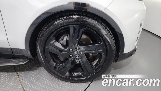 Land Rover Discovery 5 id 2852448 из Кореи 15