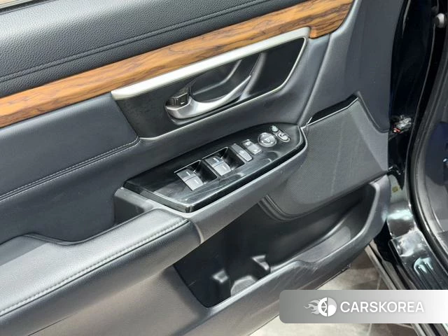 Honda CR-V id 4367530 из Китая 26
