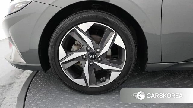 Hyundai Avante (CN7) id 3807031 из Кореи 15