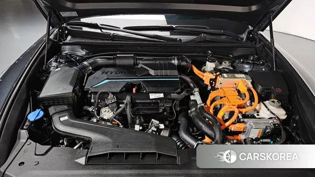 Hyundai Grandeur Hybrid (GN7) id 3565639 из Кореи 15