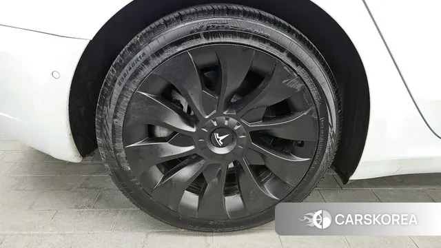 Tesla Model 3 id 3607493 из Кореи 15