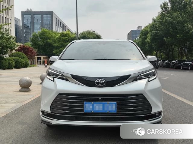 Toyota Saina id 4276114 из Китая 28