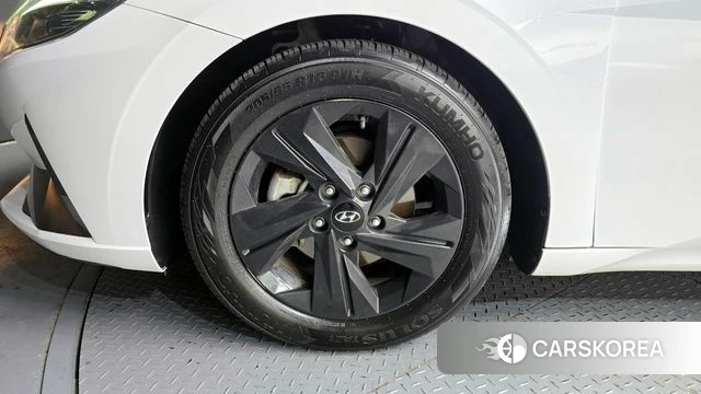 Hyundai Avante Hybrid (CN7) id 3799045 из Кореи 15