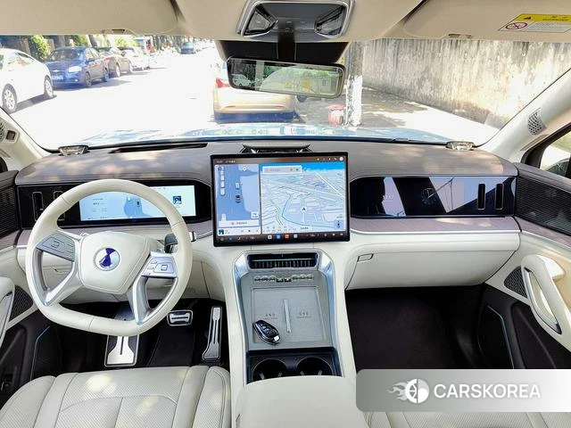 Denza N9 DM 2025 Белый из Китая, фото 5