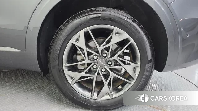 Genesis GV70 id 3508930 из Кореи 15