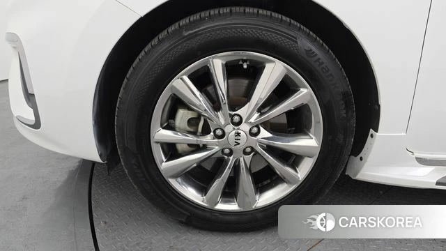 Kia The New Carnival id 3795990 из Кореи 15