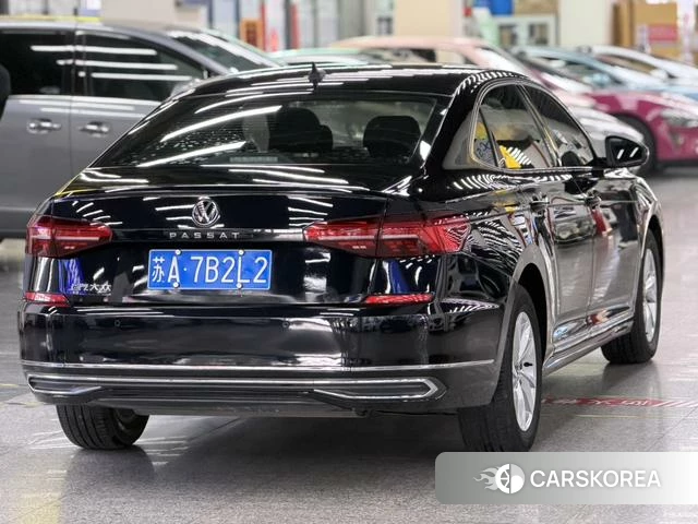 Volkswagen Passat id 4212375 из Китая 9