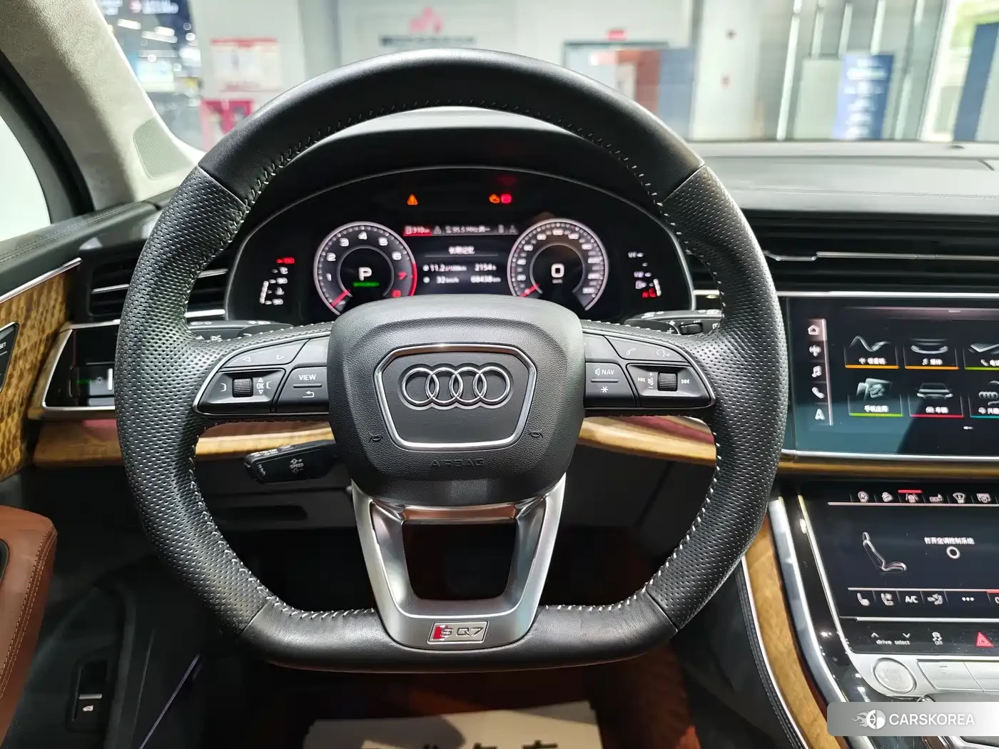 Audi Q7 id 4607116 из Китая 7