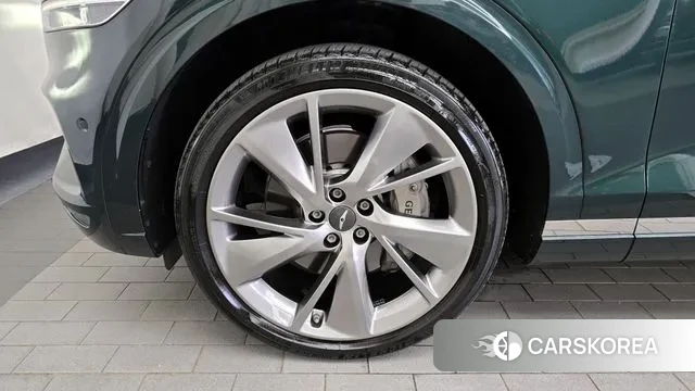 Genesis GV70 id 3022545 из Кореи 15