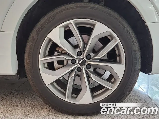 Audi e-Tron id 2910320 из Кореи 15